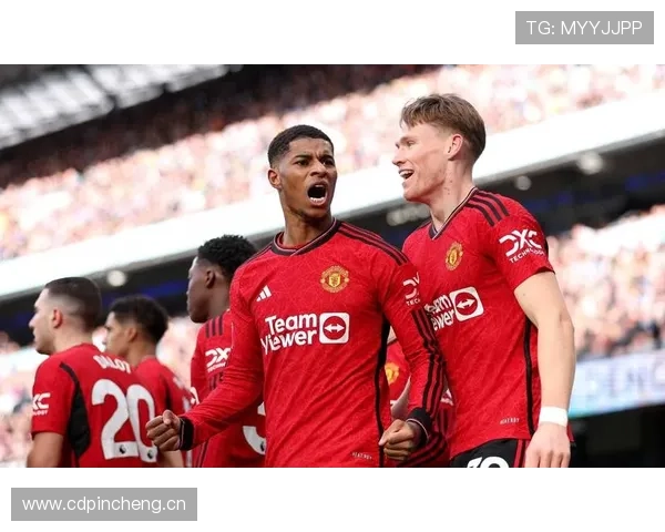 曼联“从边路到中路”的空间利用缺失:进攻转换效率与战术多样性受到影响 曼联“从边路到中路”的空间利用缺失:进攻转换效率与战术多样性受到影响