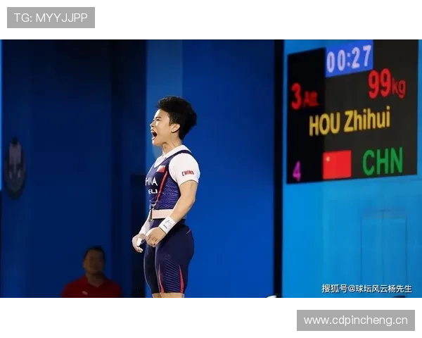 侯志慧今天又是训练到忘了时间，剧本里的女主角都比不上她这毅力！